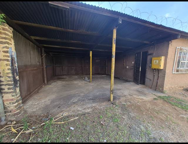 70M² WAREHOUSE TO LET IN LUIPAARDSVLEI
